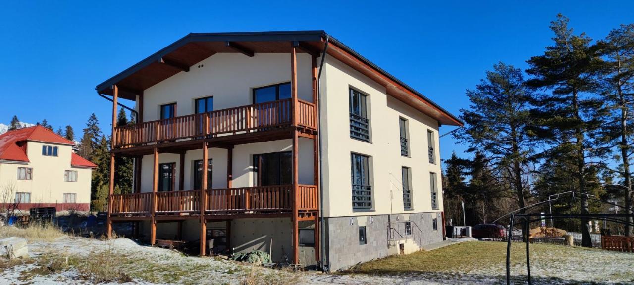 3 Sosny Apartments - Suite 1 タトランスカー・シュトゥルバ エクステリア 写真